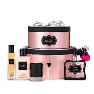 Nwt 4 piece VS Tease gift set